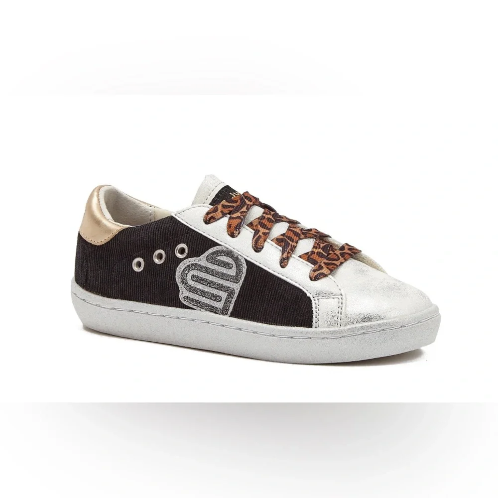 Justice Low Court Sneaker